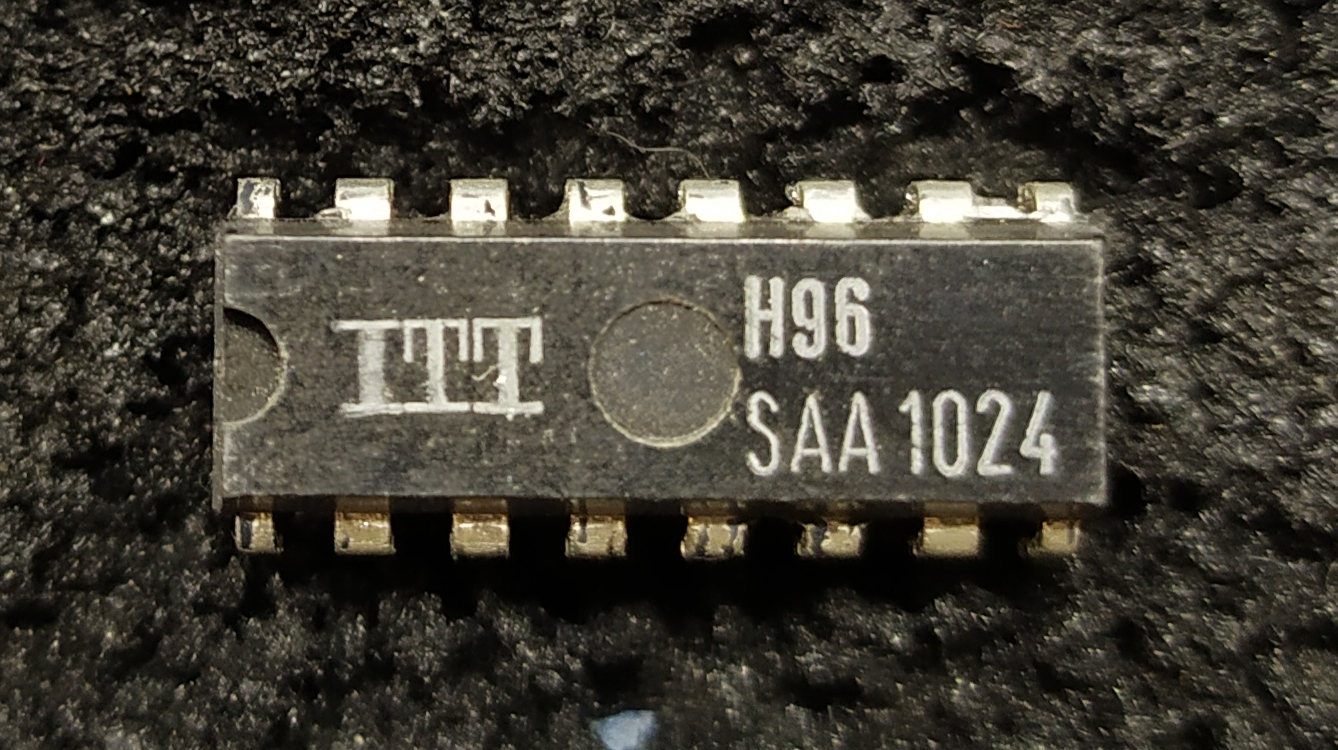 SAA1024 PDIP16