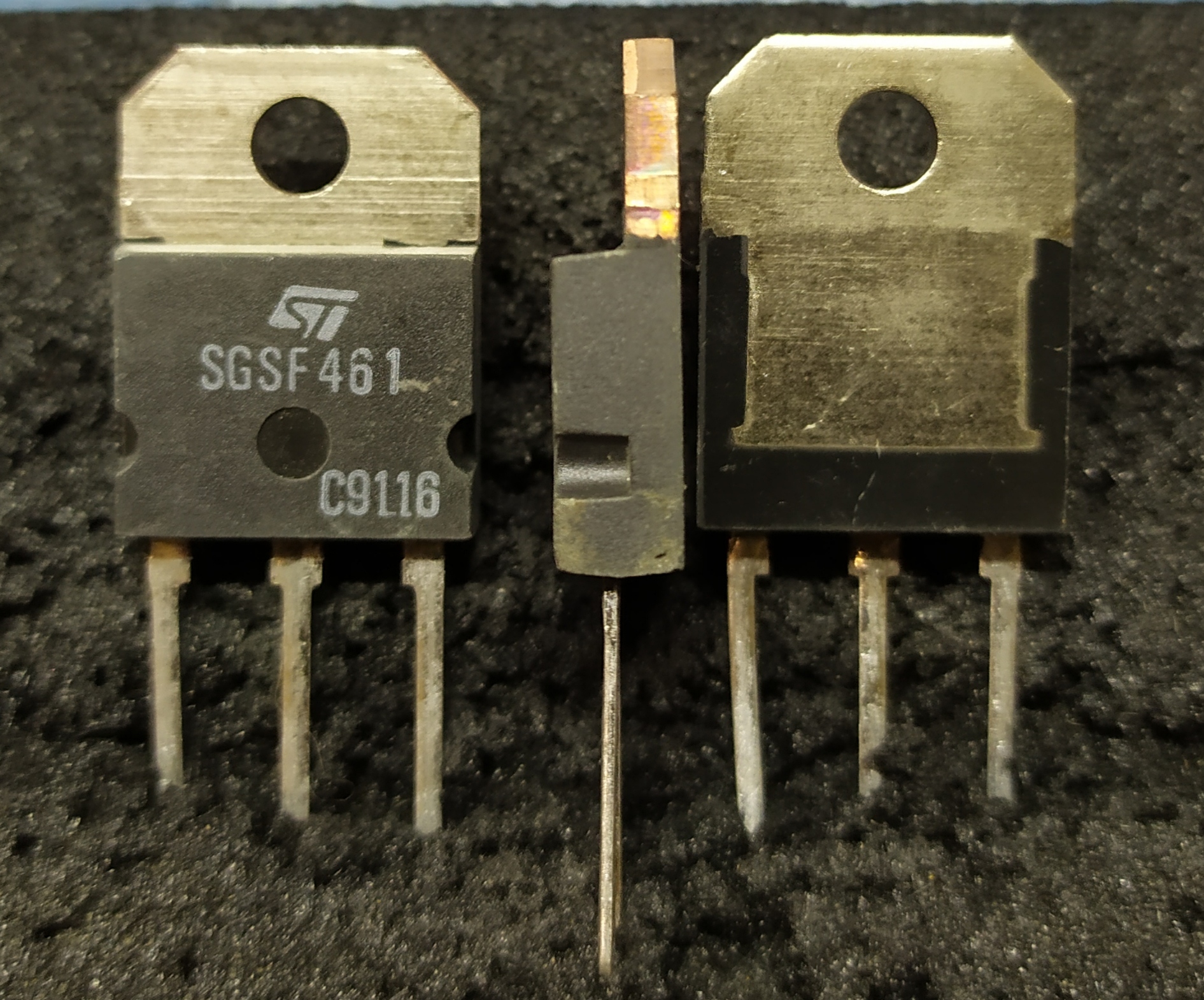 SGSF461 TO-218